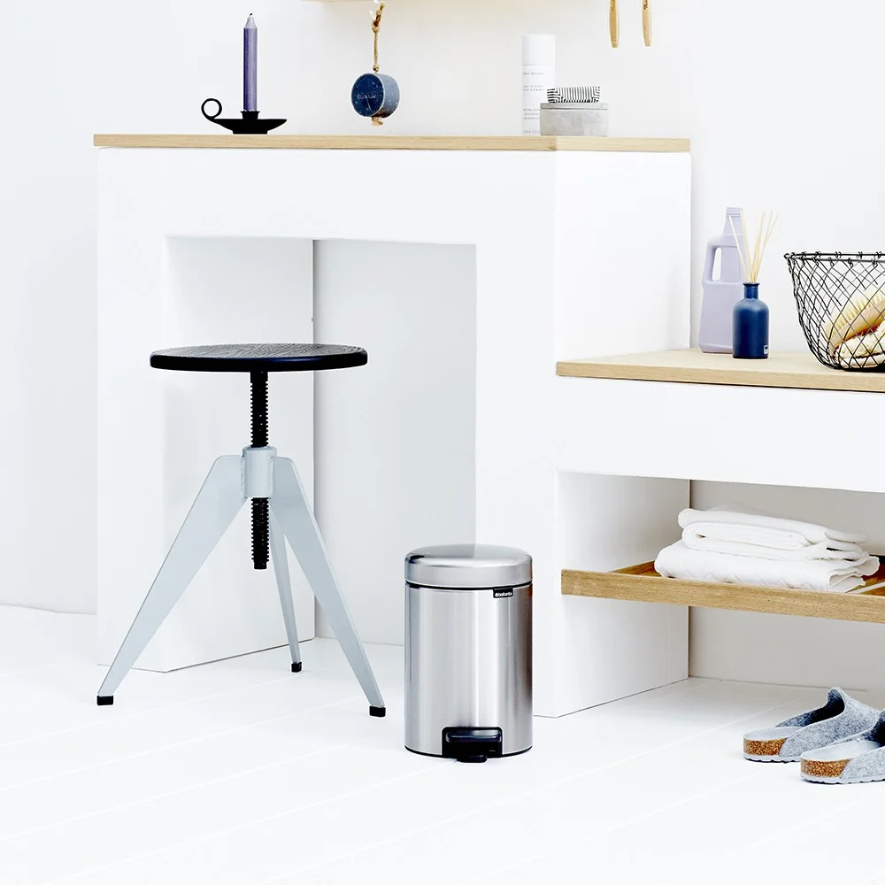 Мусорное ведро Brabantia NewIcon 112164 от магазина ЛесКонПром.ру