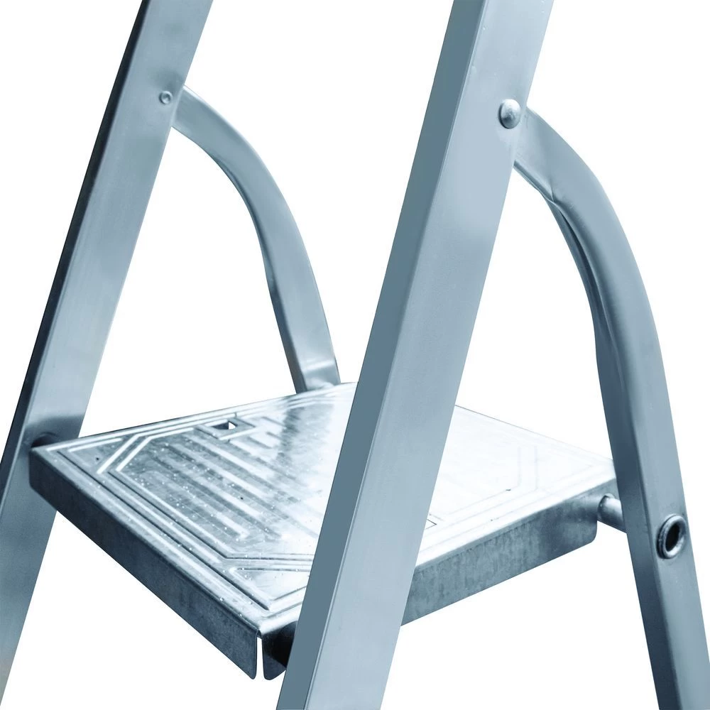 Стремянка алюминиевая с широкой ступенью и органайзером Новая Высота 6 ступеней (арт. 1118106) от магазина ЛесКонПром.ру