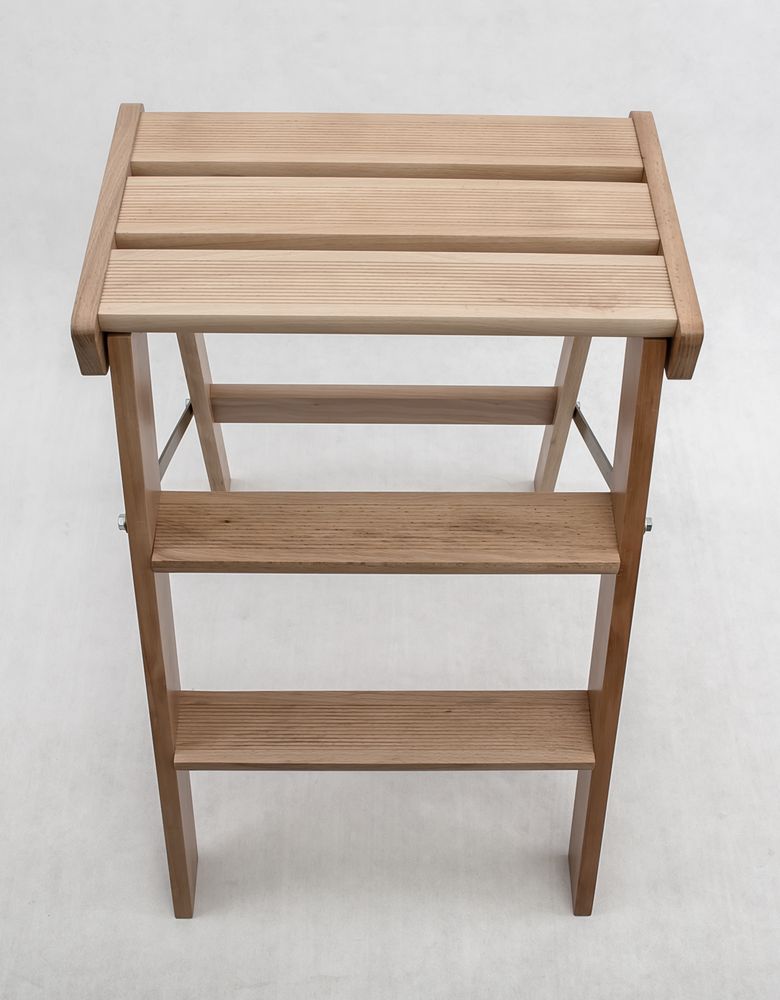 Стремянка-табурет деревянная Hoz-Block Джексон 3 ступени Светлая (арт. СДТД-3С) от магазина ЛесКонПром.ру