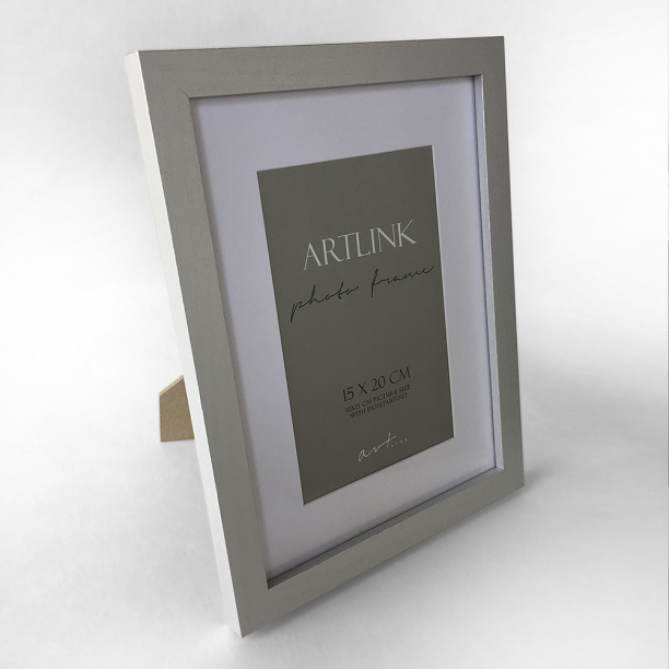 Фоторамка NEODECO 30х40 см белая от магазина ЛесКонПром.ру