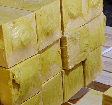 Клееный брус хвоя 140х140х4000 мм от магазина ЛесКонПром.ру