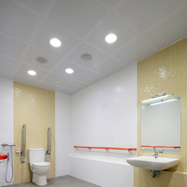 Металлокассета перфорированная Албес 600х600 мм белая от магазина ЛесКонПром.ру