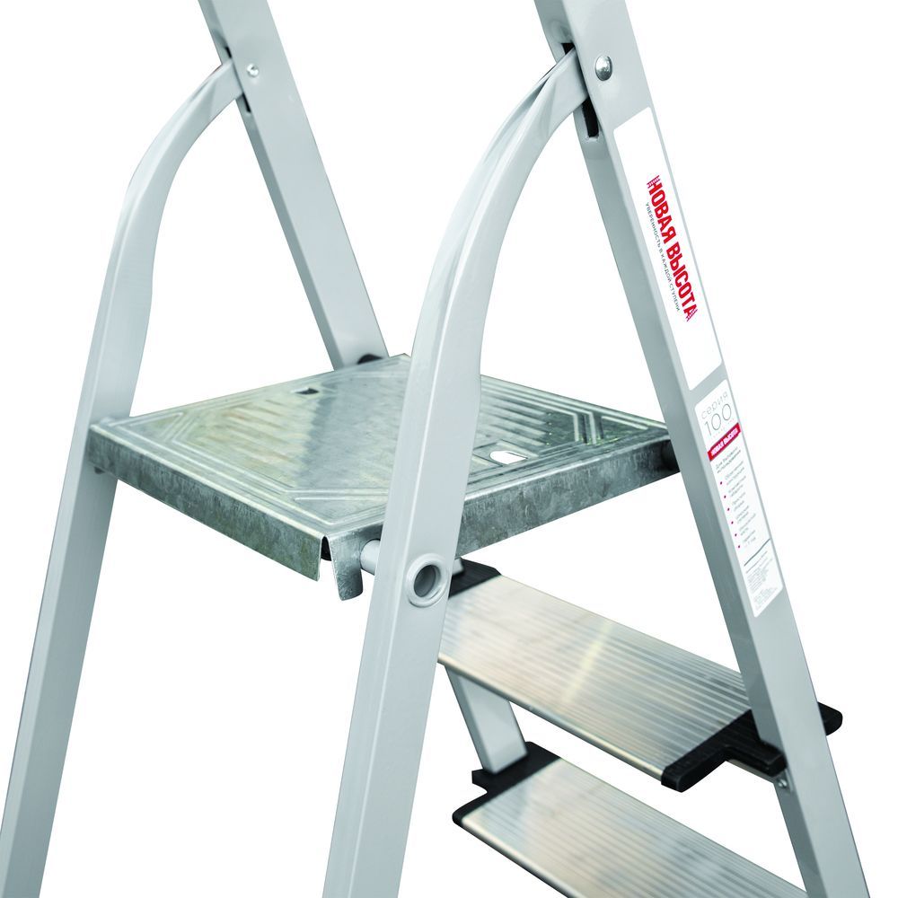 Стремянка стальная с широкой ступенью и органайзером Новая Высота 10 ступеней (арт. 1138110) от магазина ЛесКонПром.ру