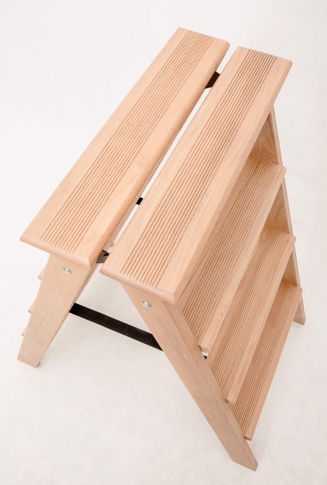 Стремянка двухсторонняя деревянная Hoz-Block Марк 5 ступеней Венге (арт. ДДС-5В) от магазина ЛесКонПром.ру