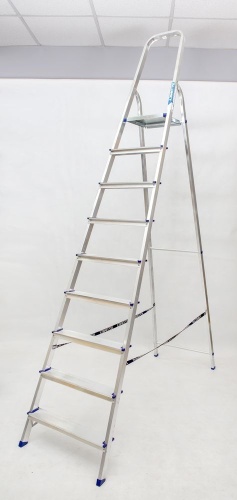 Стремянка алюминиевая Алюмет 9 ступеней (арт. AM709) от магазина ЛесКонПром.ру