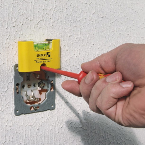 Уровень Pocket Electric Stabila от магазина ЛесКонПром.ру