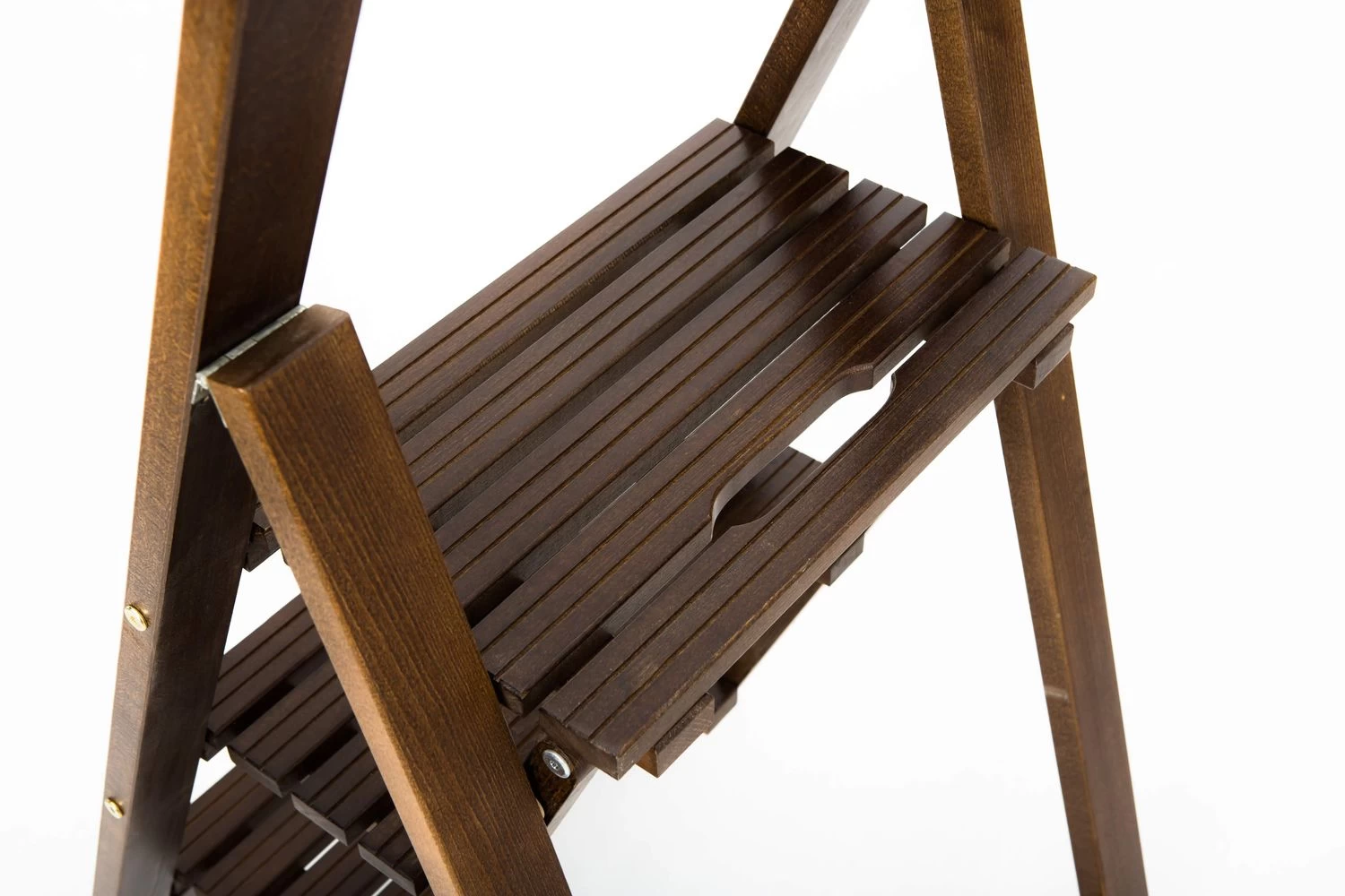 Стремянка деревянная с широкими ступенями Hoz-Block Микки 4 ступени Венге (арт. СДМ-4В) от магазина ЛесКонПром.ру