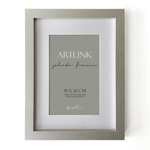 Фоторамка NEODECO 30х40 см белая от магазина ЛесКонПром.ру