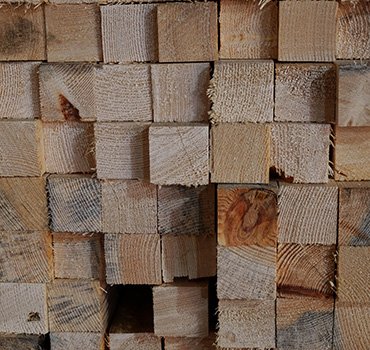 Строганный брус хвоя 40х40х3000 мм от магазина ЛесКонПром.ру