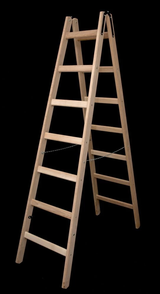 Стремянка двухсторонняя деревянная с перекладинами Hoz-Block Маляр 2х7 ступеней (арт.СДДМ-7) от магазина ЛесКонПром.ру