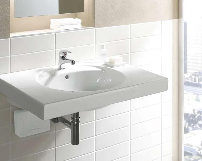 Проточный водонагреватель Electrolux Aquatronic NP4 Aquatronic 2.0 электрический от магазина ЛесКонПром.ру