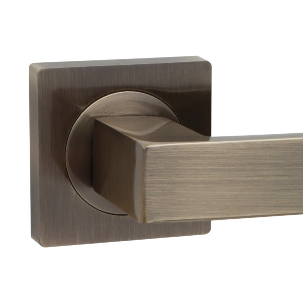 Ручки дверные NEODECO Lake EF бронза от магазина ЛесКонПром.ру