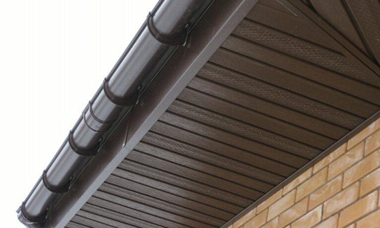 Софит Grand Line Amerika Т4 с частичной перфорацией 342х3000 мм, коричневый от магазина ЛесКонПром.ру