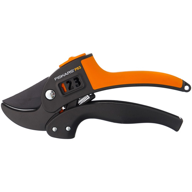 Секатор FISKARS PowerStepP83 контактный от магазина ЛесКонПром.ру