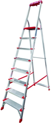 Стремянка алюминиевая профессиональная с широкими ступенями и органайзером Новая Высота 8 ступеней (арт. 3118108) от магазина ЛесКонПром.ру