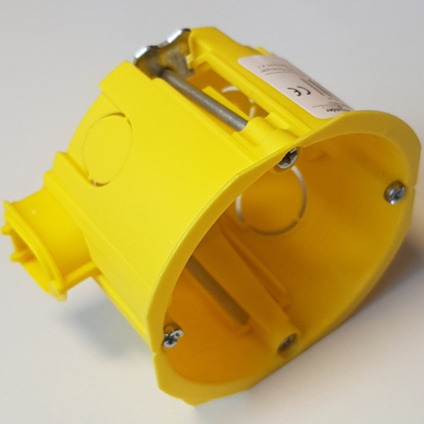 Соединитель для установочных коробок Schneider Electric от магазина ЛесКонПром.ру