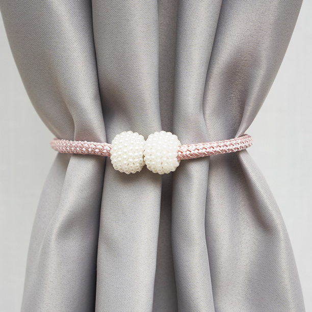 Подхват магнитный Ягодки розовый от магазина ЛесКонПром.ру