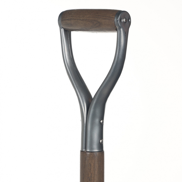 Лопата штыковая TRAVENA деревянный черенок от магазина ЛесКонПром.ру