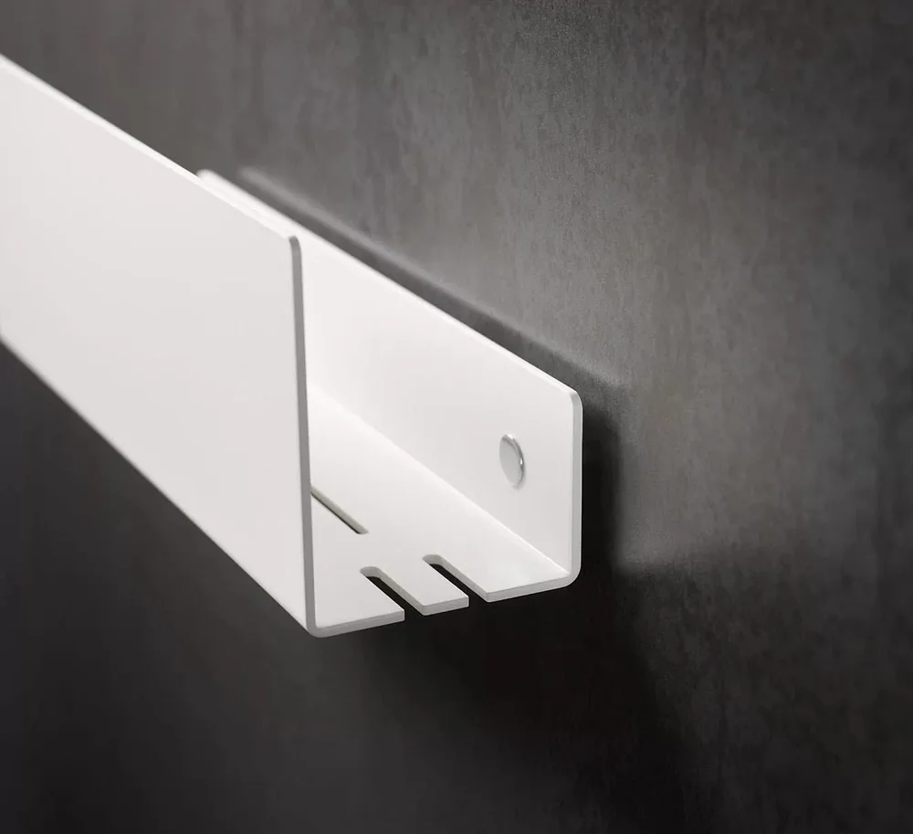 Полка Keuco 24952510000 белая, c интегрированными крючками от магазина ЛесКонПром.ру