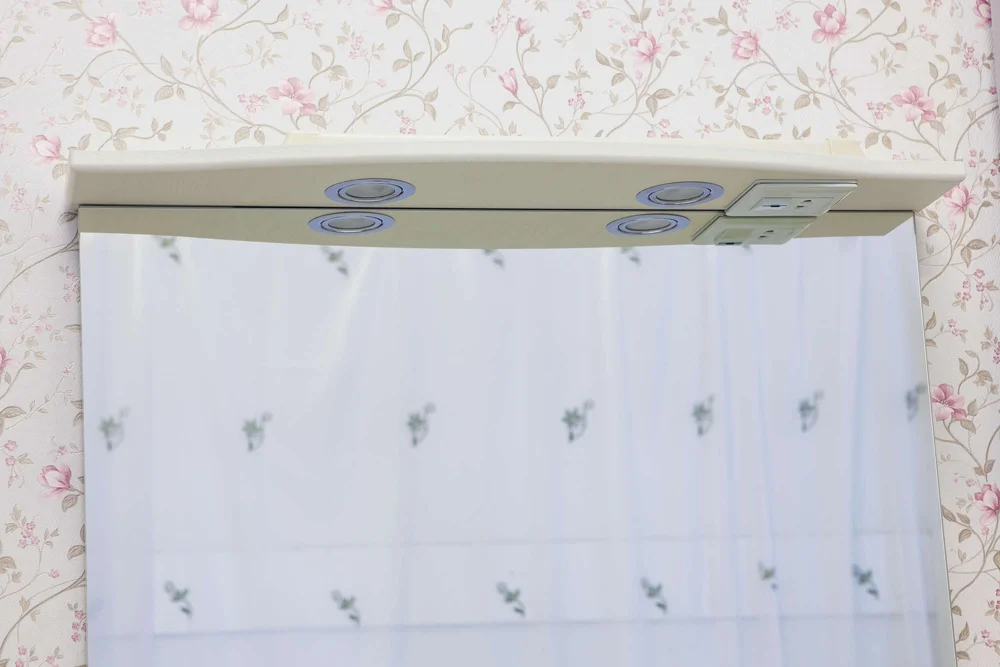 Зеркало Sanflor Софи 75, с полкой от магазина ЛесКонПром.ру