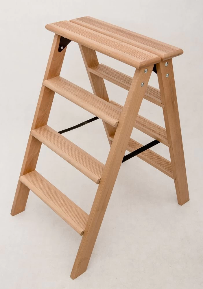 Стремянка двухсторонняя деревянная Hoz-Block Марк 4 ступени Светлая (арт. ДДС-4С) от магазина ЛесКонПром.ру