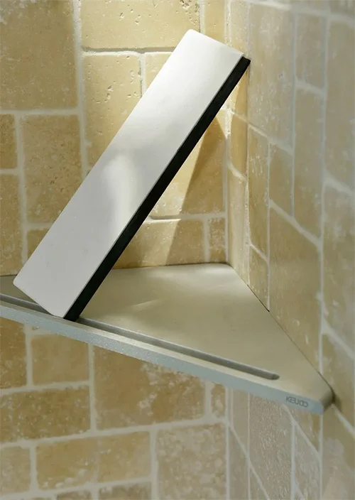 Полка Keuco Edition 400 11557 со стеклоочистителем от магазина ЛесКонПром.ру