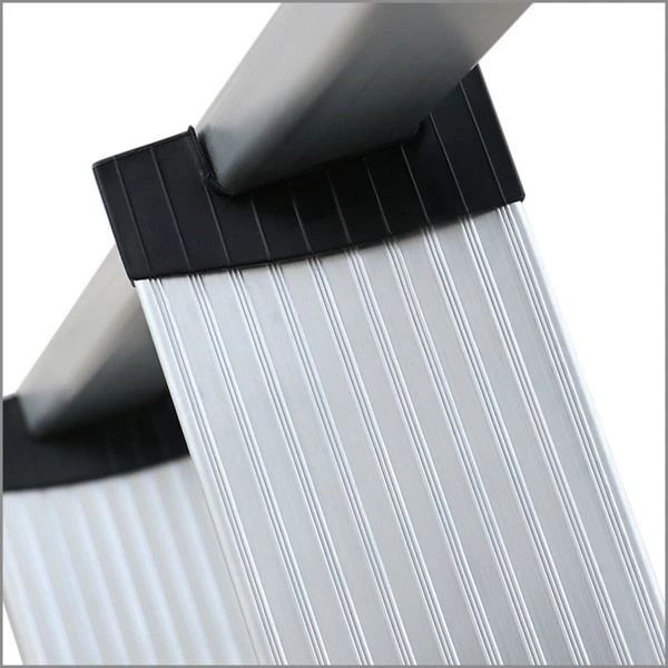 Стремянка алюминиевая Cagsan Bergama 6 ступеней (арт. BG 5) от магазина ЛесКонПром.ру