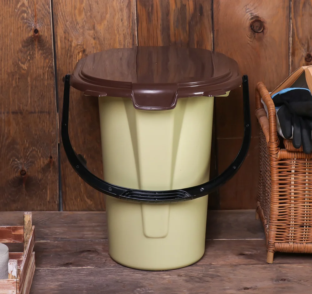 Ведро-туалет ЭлБЭТ переносное от магазина ЛесКонПром.ру