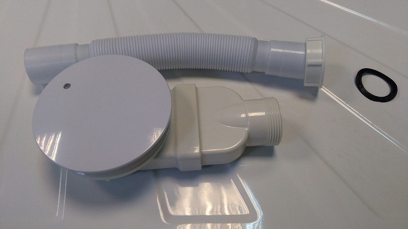 Сифон для душевого поддона Cerutti SPA 6055 Серый от магазина ЛесКонПром.ру