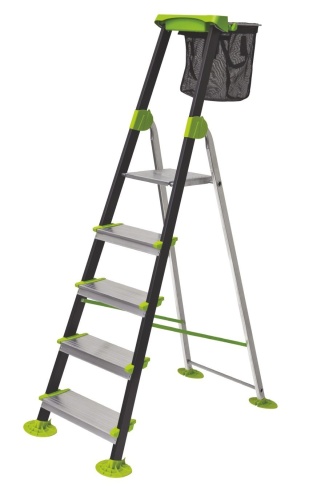 Алюминиевая стремянка Centaure с 3 клепаными ступенями  GARDEN STEP  арт.209203 от магазина ЛесКонПром.ру