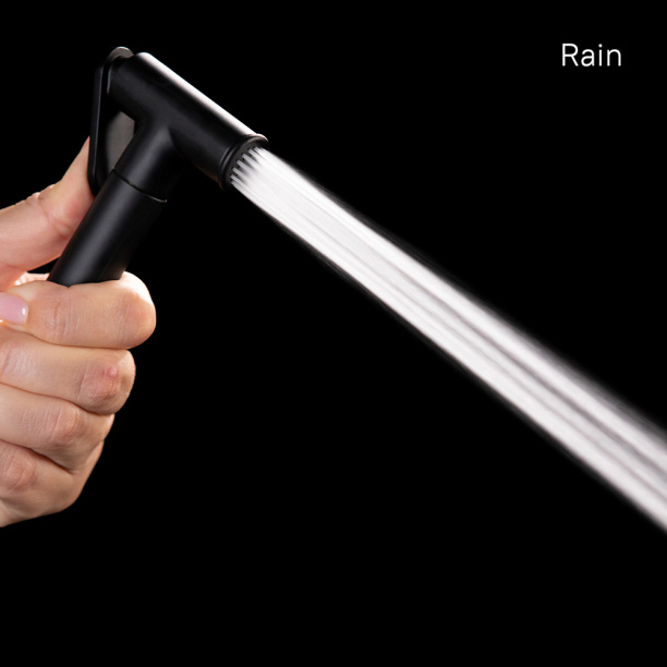 Лейка для гигиенического душа IDDIS черная от магазина ЛесКонПром.ру