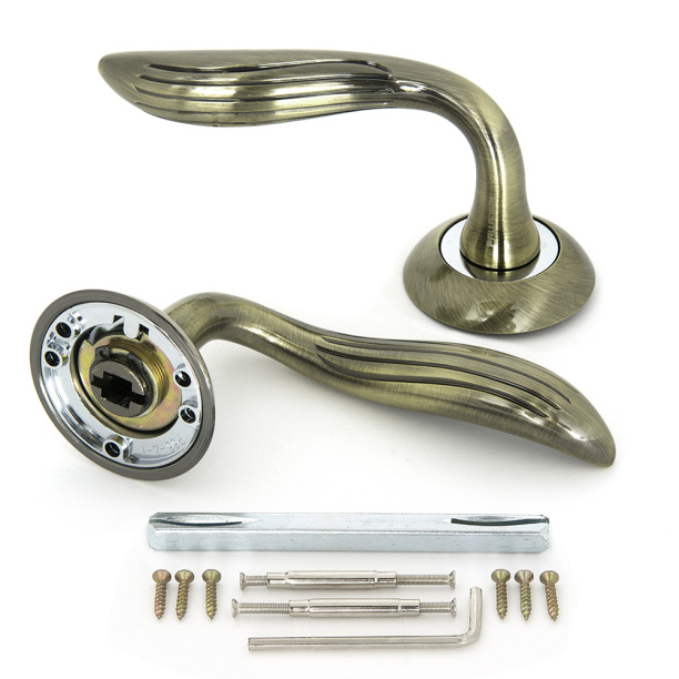 Дверные ручки Palladium Emma бронза от магазина ЛесКонПром.ру