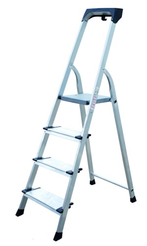 Стремянка алюминиевая с широкой ступенью и органайзером Новая Высота 4 ступени (арт. 2118104) от магазина ЛесКонПром.ру