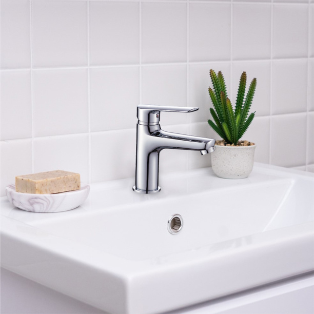 Смеситель для раковины Esko Lagos хром от магазина ЛесКонПром.ру