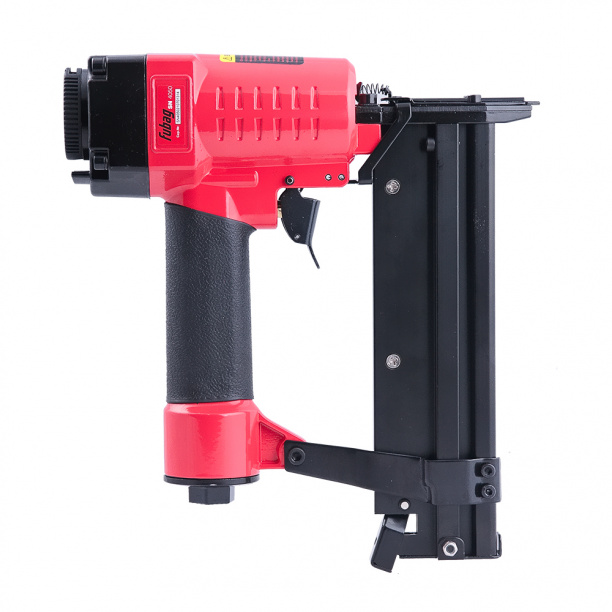 Пневмостеплер гвоздескобозабивной Fubag SN4050 от магазина ЛесКонПром.ру